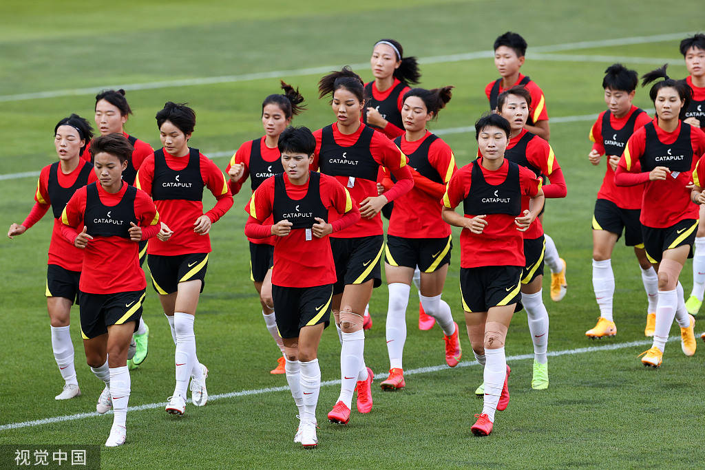 女足国家队士气高涨,积极备战 女足国家队士气高涨,积极备战