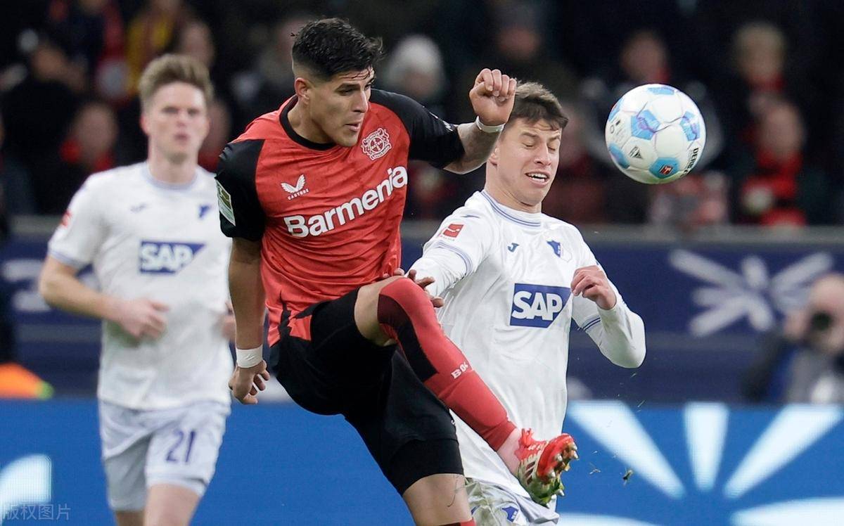 关于勒沃库森战术调整，迎来转机的信息