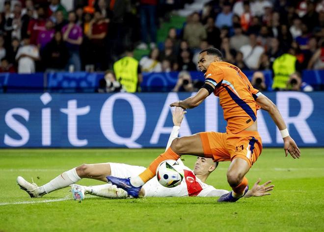 土耳其球队惊险逆转晋级四强