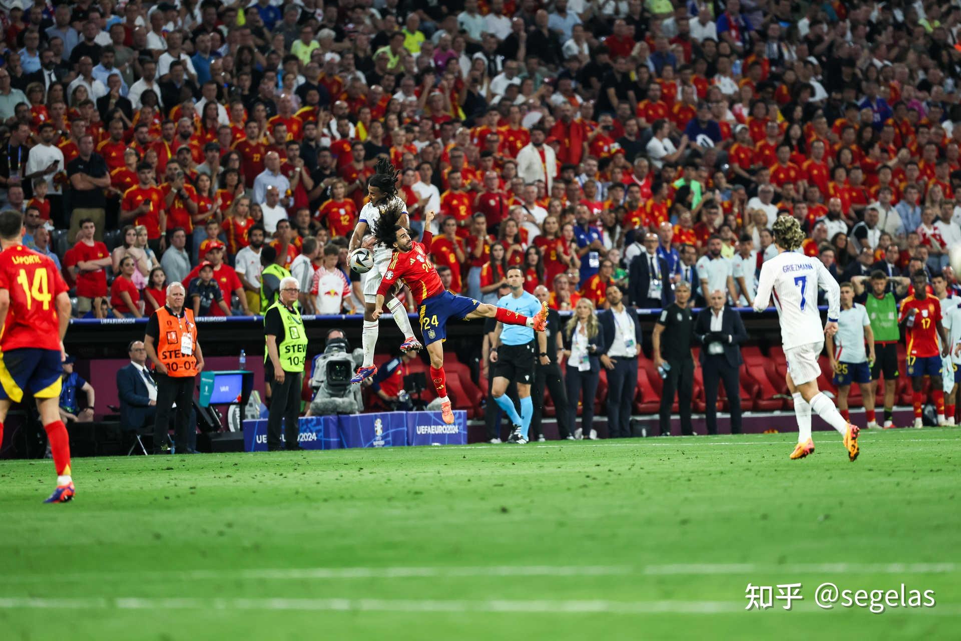 关于法国男子足球队进入四分之一决赛的信息