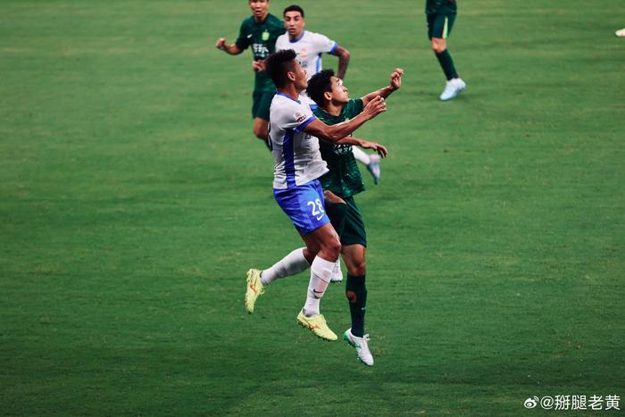 国安惊险逆转富德，赢得四连胜