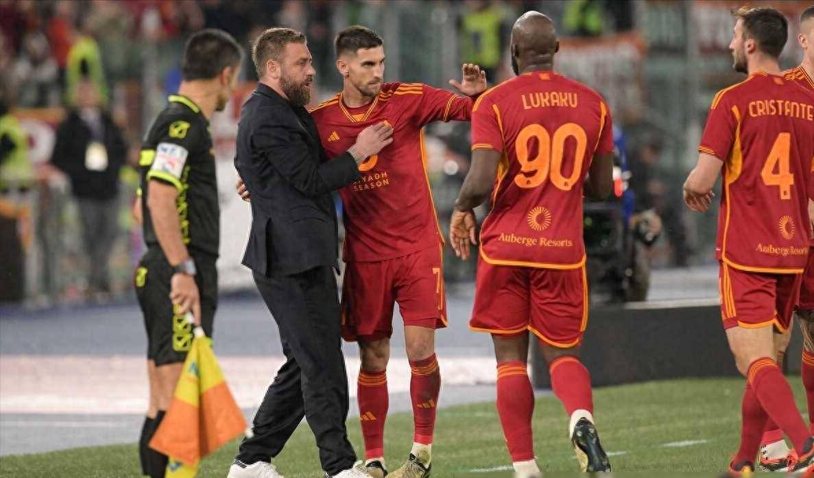 罗马大胜萨索洛，豪取联赛首胜