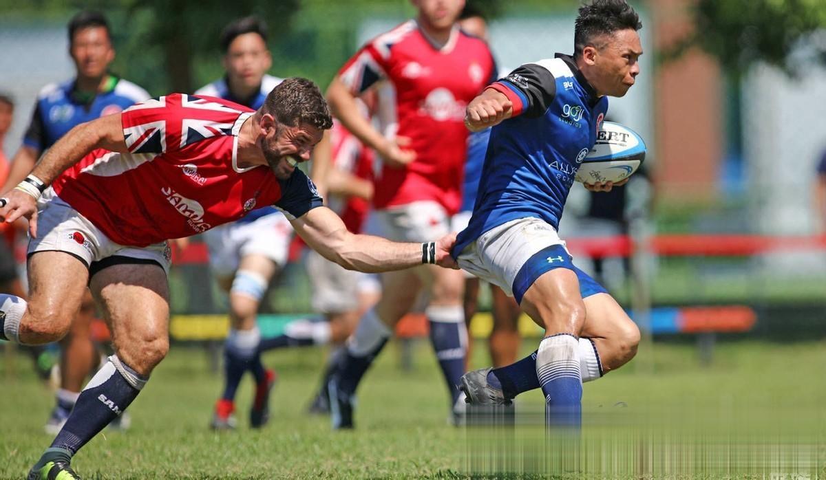 运动员们顶尖技艺的较量，赛场高潮迭起