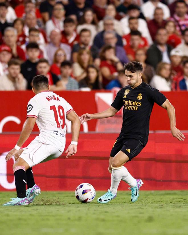 刚刚焦点：意大利爆冷，技术统计的简单介绍