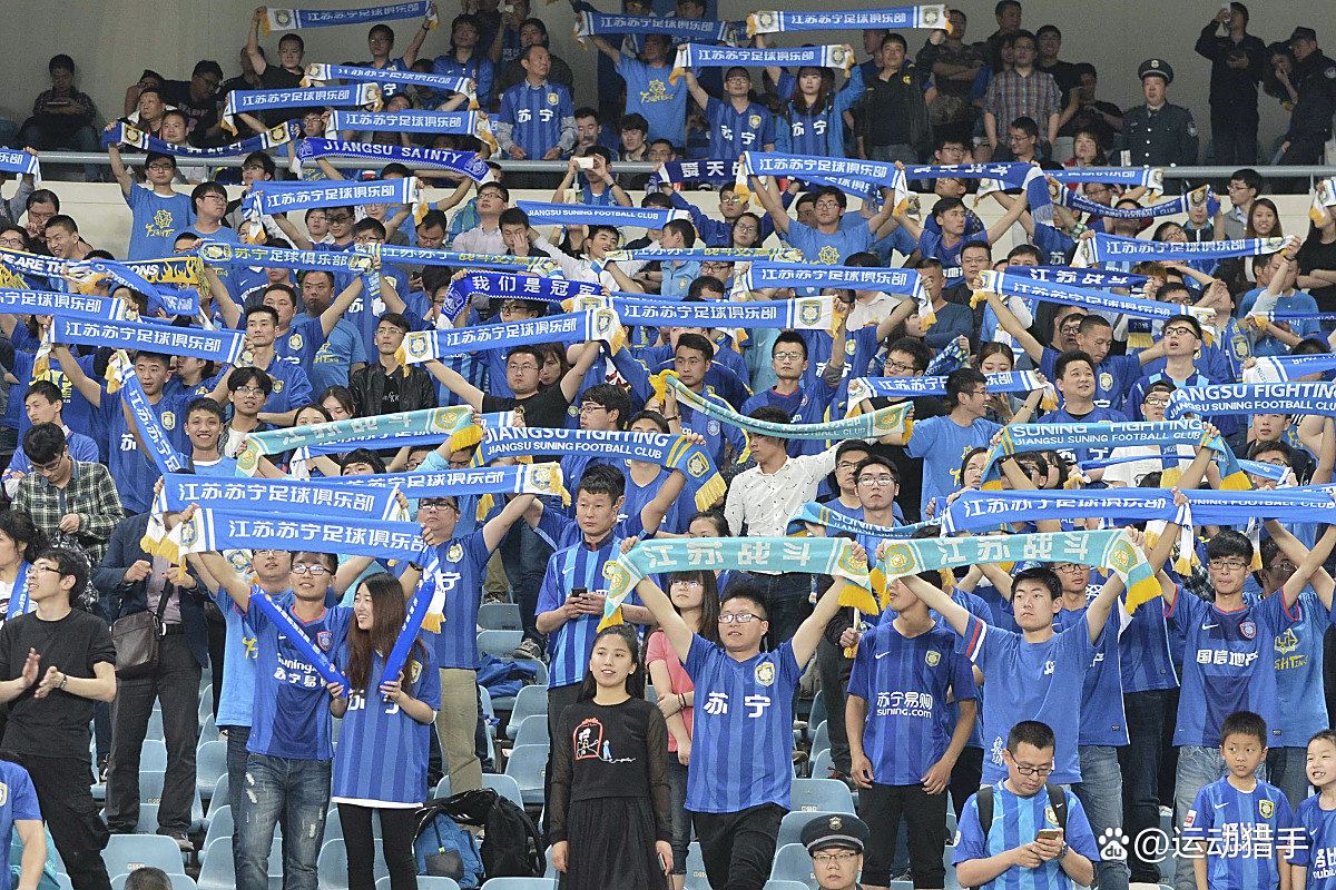 包含申花主场迎战苏宁，实力对比一目了然的词条