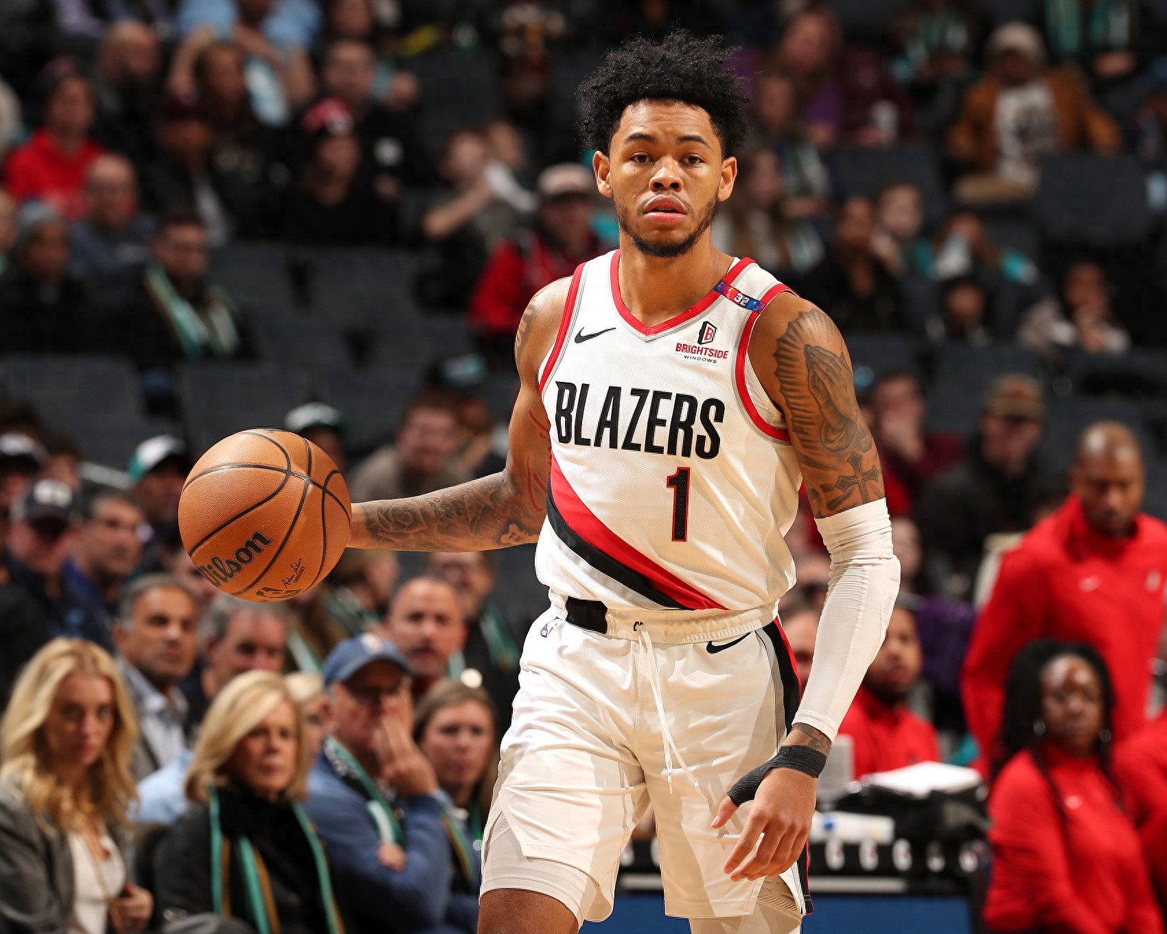 开拓者战胜热火，取得胜利。的简单介绍