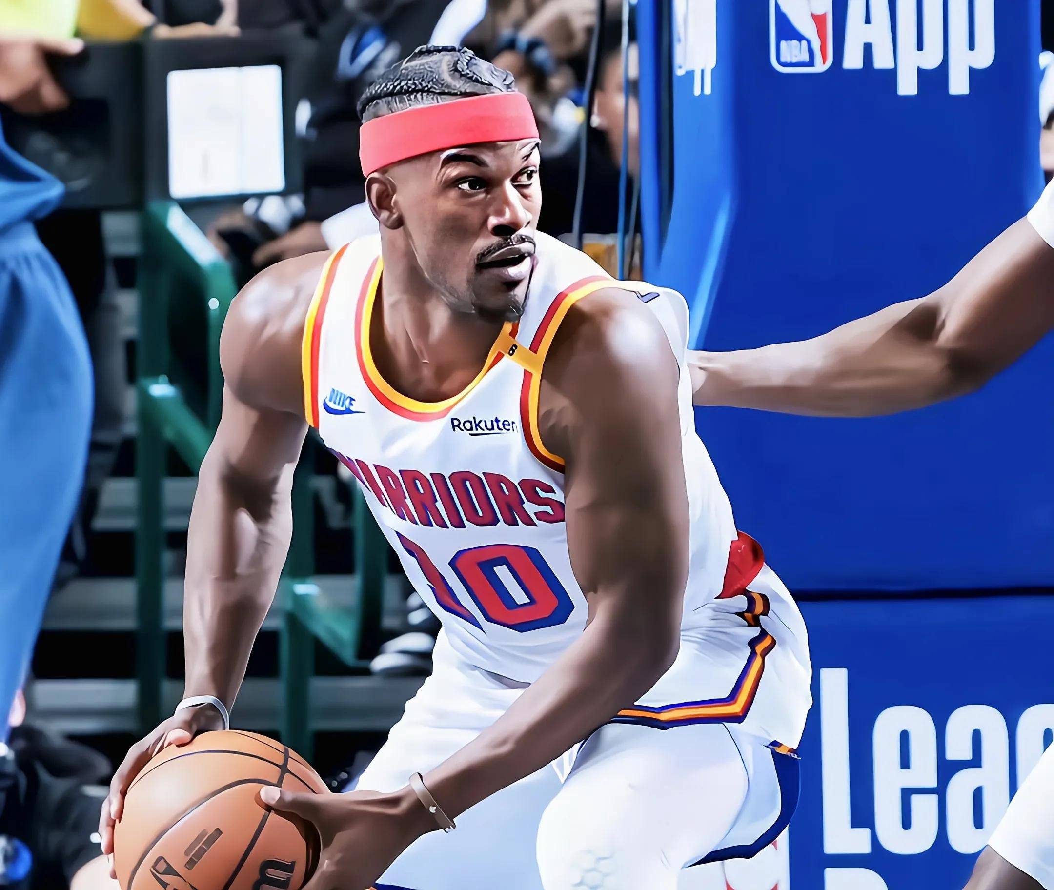 勇士再胜快船，稳坐西部第二