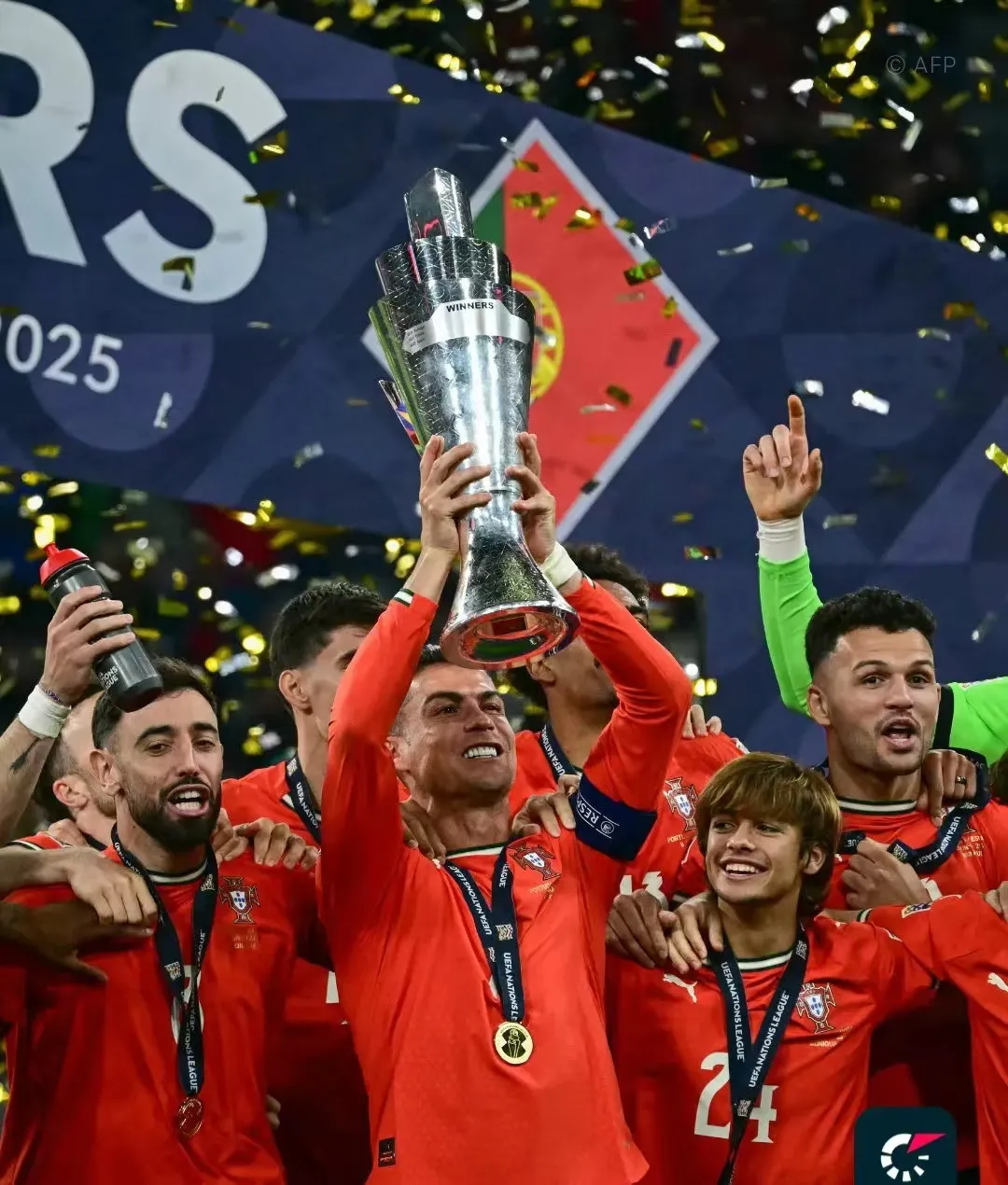 葡萄牙队鏖战奥地利队，张本智和关键制胜