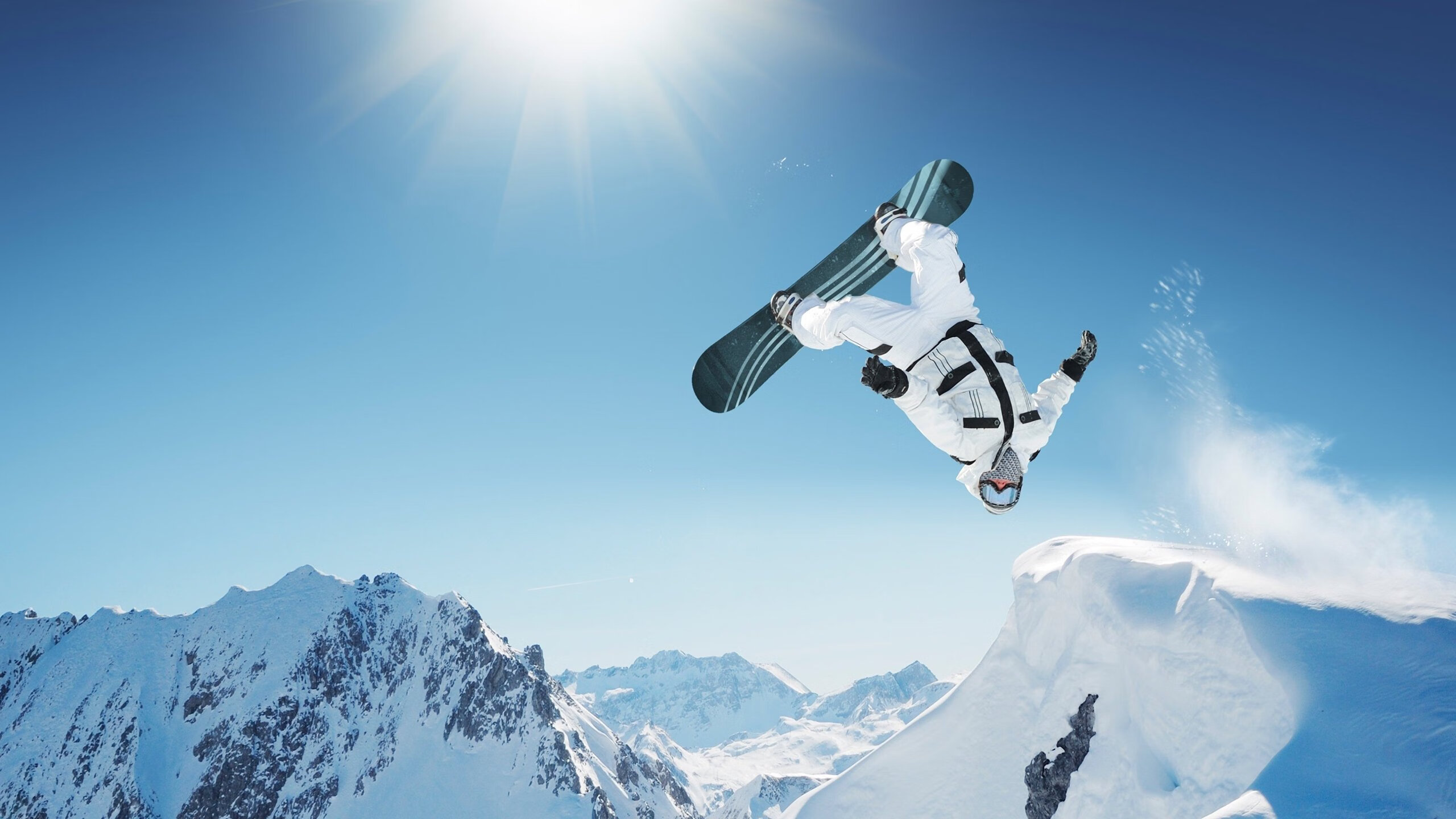 黄潜艇神迹，180分钟，从地狱到天堂的年度焦点之战