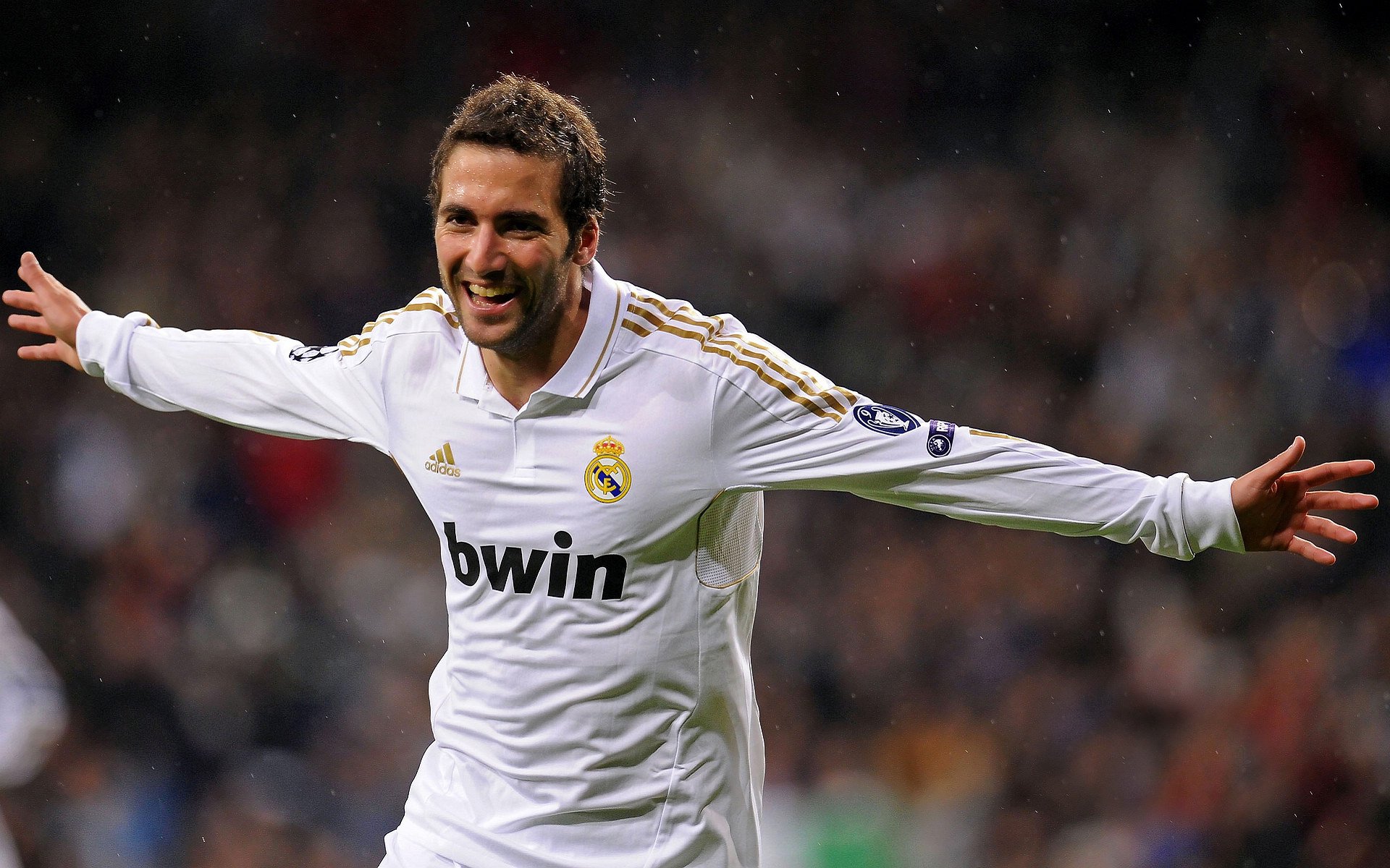 西决生死战之夜，浓眉以一己之力扛起湖人