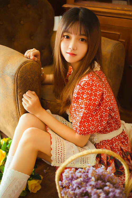 沉默与嘶吼,争冠夜的两面镜子,映照人类极限时刻的孤独与回响