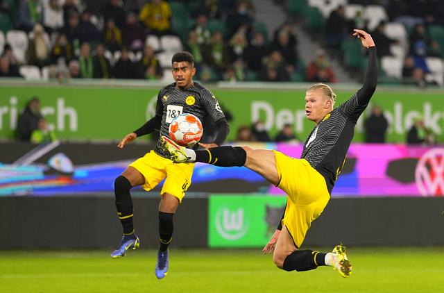 上海队淘汰黄蜂，福克斯在欧冠半决赛接管比赛