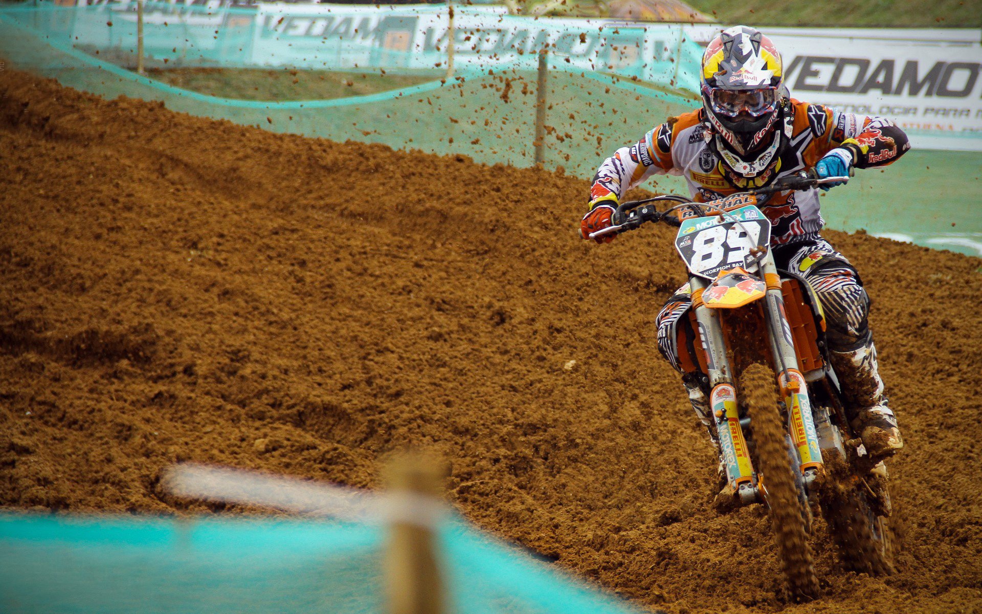 黄潜艇碾碎潘帕斯雄鹰,哈弗茨的全面统治与足球哲学的胜利