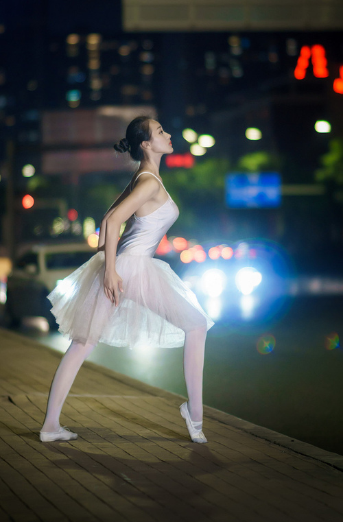 世俱杯-单节风暴，西班牙如何用12分钟终结爱尔兰的西决生死战梦